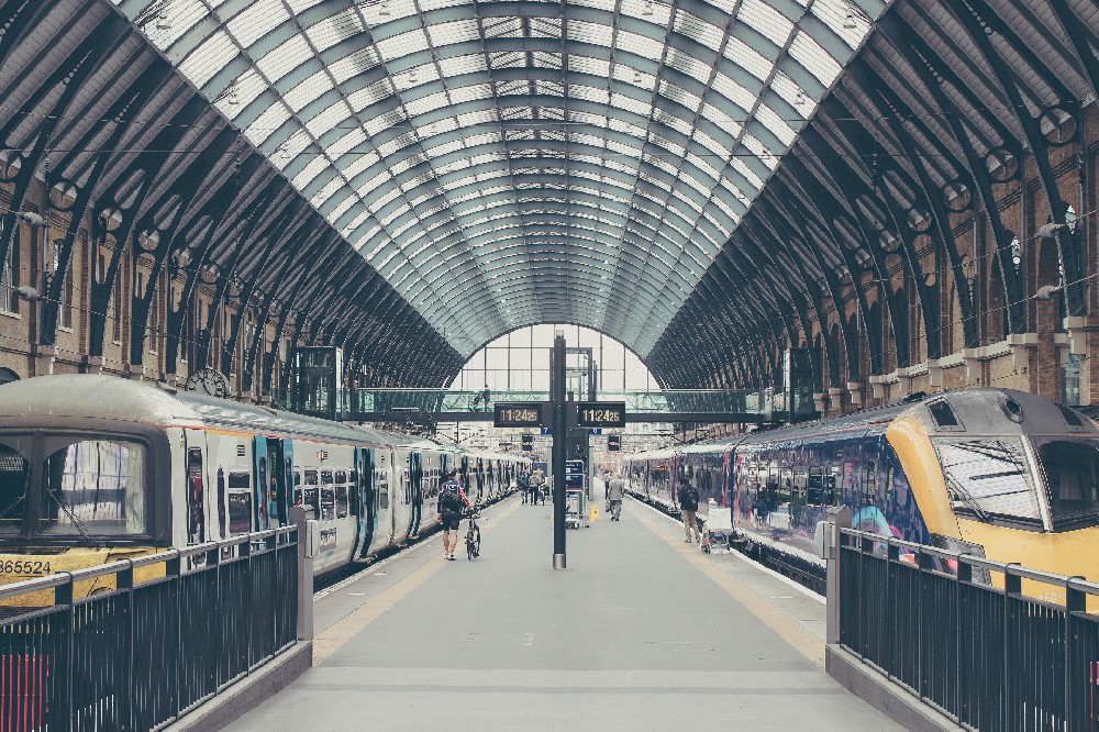 碳纤维在火车司机平台上的精彩表现