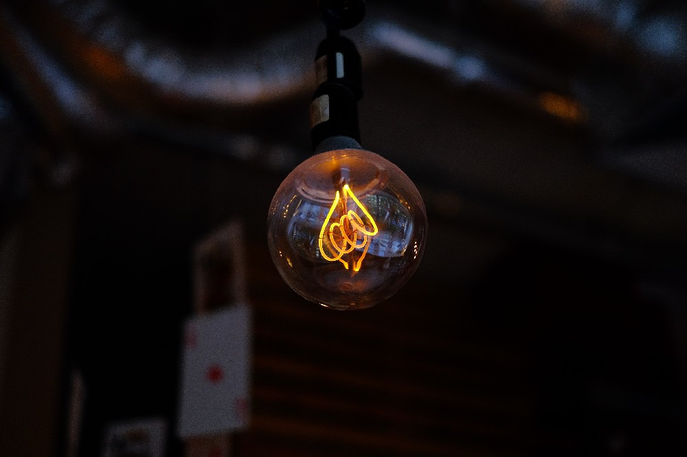 碳纤维市场潜力接近250亿美元，加速工业链布局，中国成为全球领导者